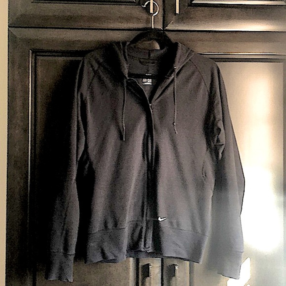 Nike fit dry EUC Zip up hoodie HOODIE